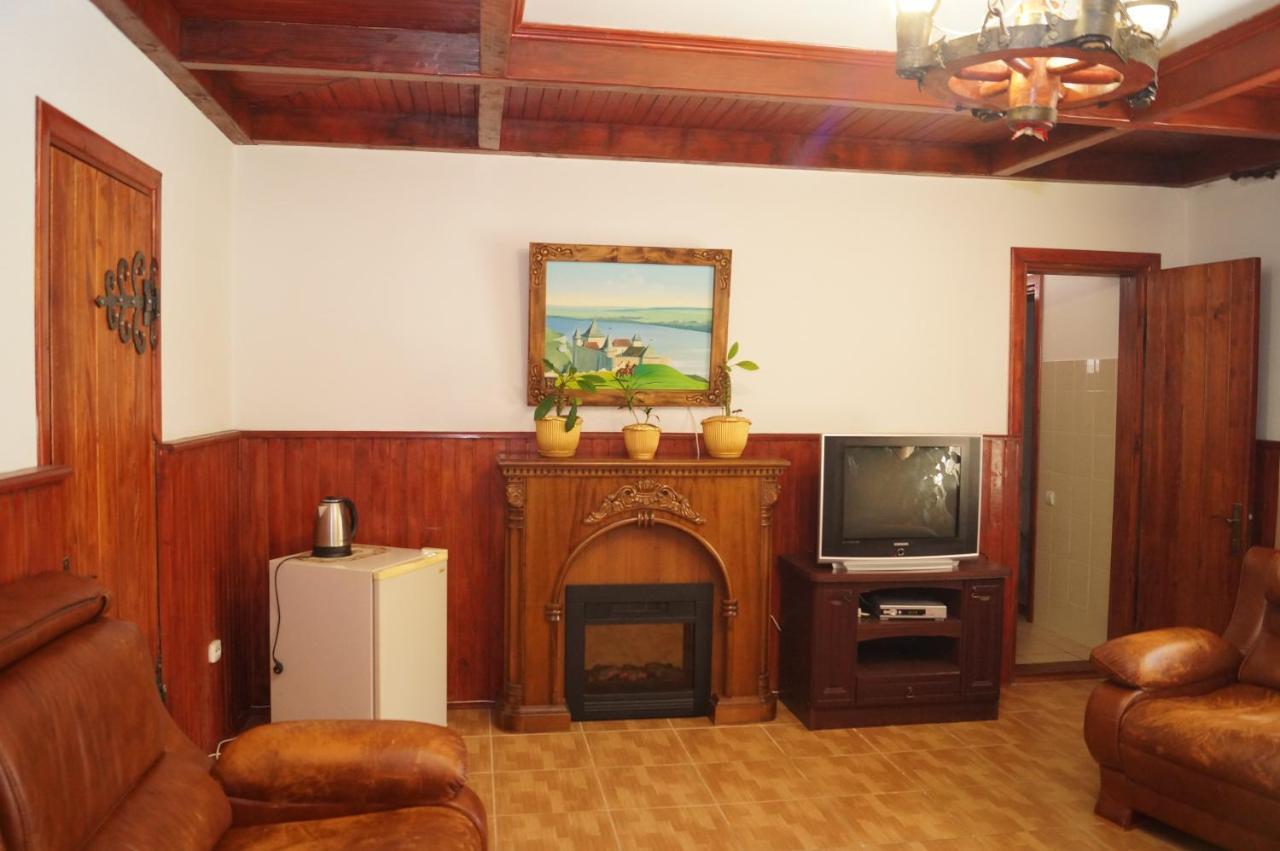 Hotel Норіс Mihove Exteriér fotografie